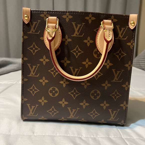 Louis Vuitton Handbags - Louis Vuitton Sac Plat BB